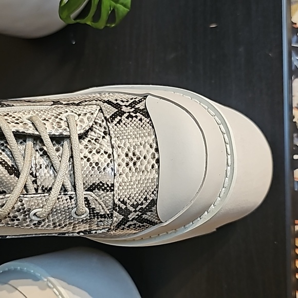 Club Exx Traitor Boots - Picture 4 of 10